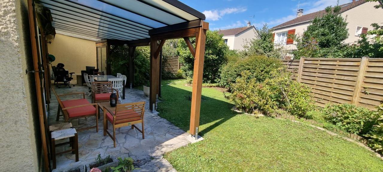 Un Havre De Paix Villa Villepinte  Eksteriør billede
